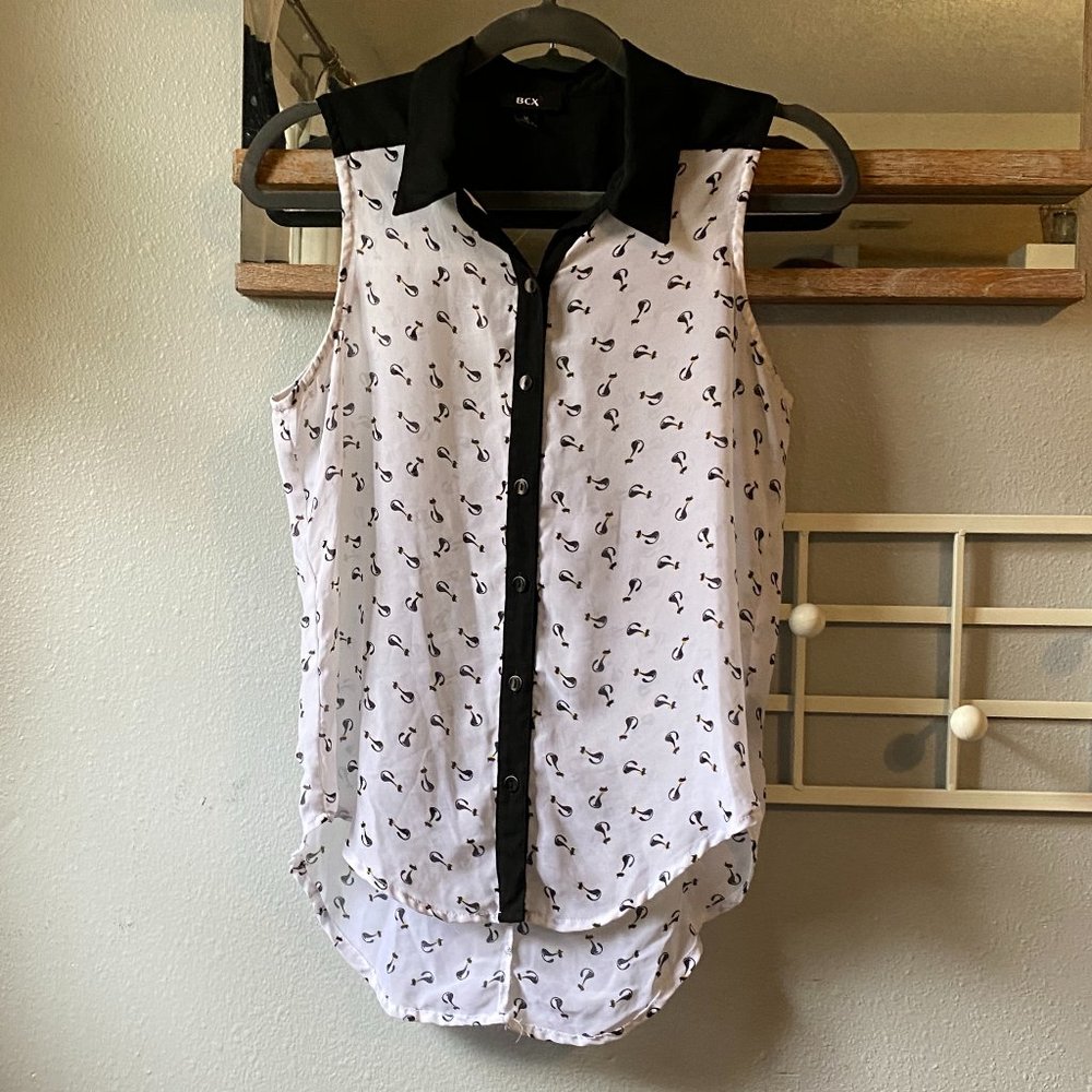 BCX Black & White Cat Sleeveless Blouse